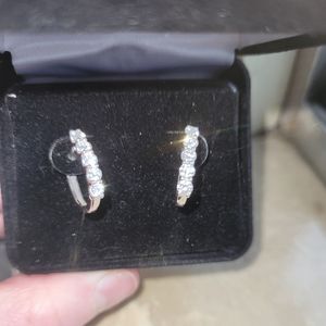 White gold Diamond earrings.